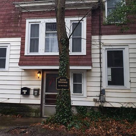 Large Bakery Apartment - Central Downtown Location Fredonia Eksteriør bilde